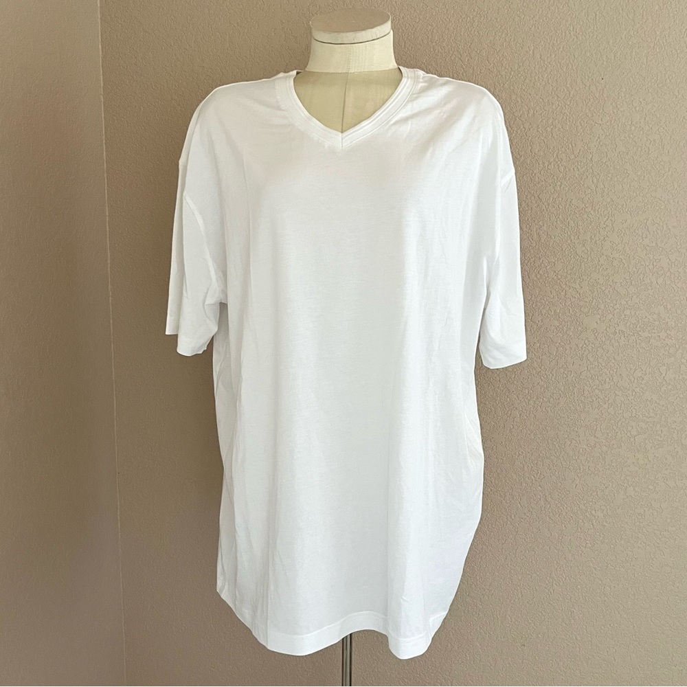 NWOT Express Relaxed fit white V neckline shirt